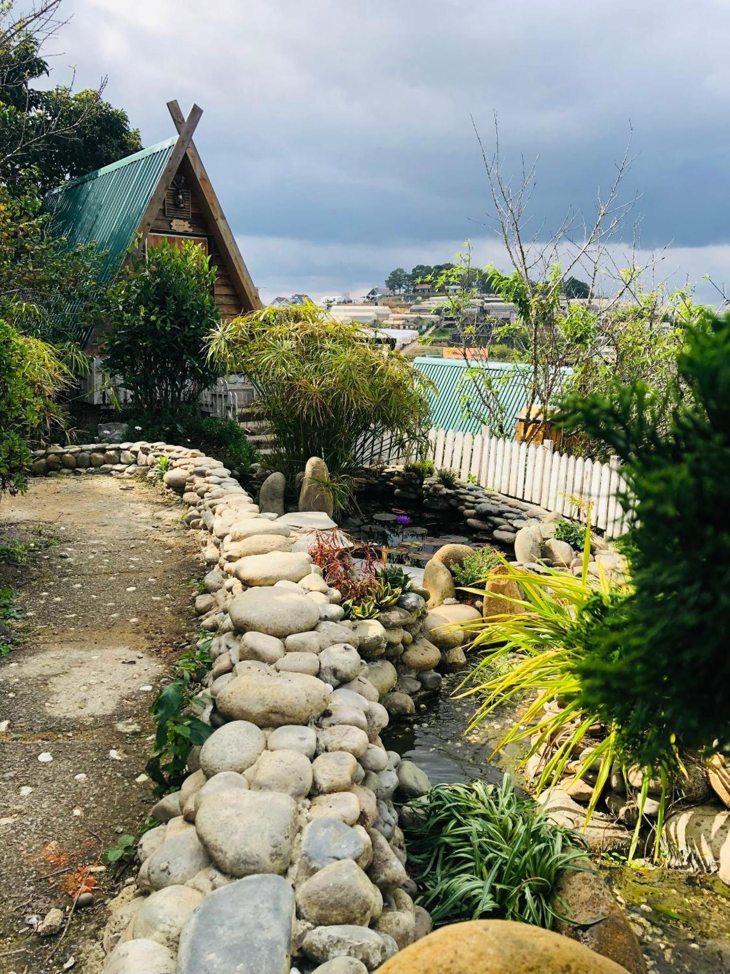 Iza Homestay Trai Mat Екстер'єр фото